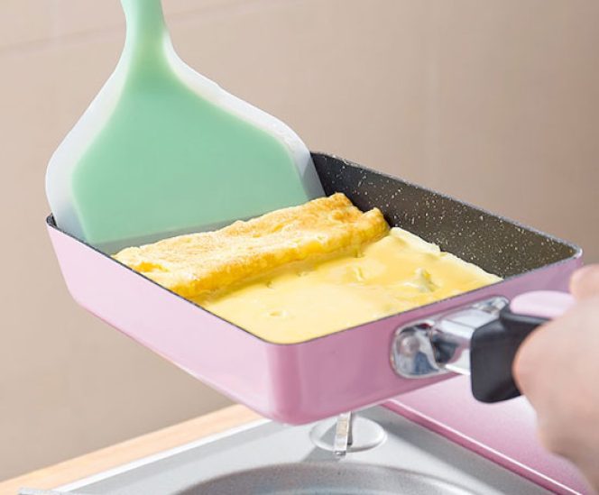 Non-Stick Japanese Rolled Omelet Pan (Tamagoyaki Egg Pan)